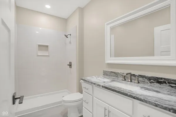 $479,900 | 10618 North 300th Street East, Morristown, IN 46161