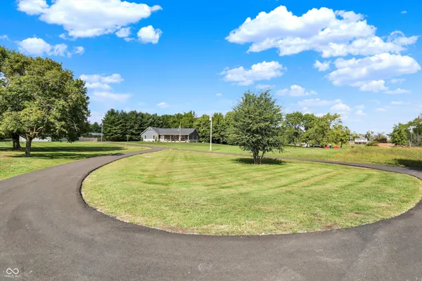 $479,900 | 10618 North 300th Street East, Morristown, IN 46161