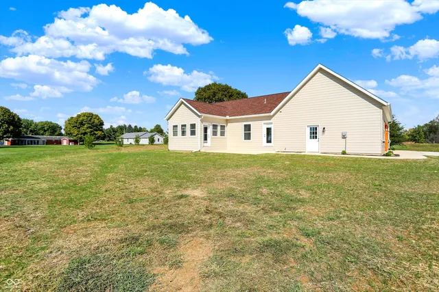 $490,000 | 10618 North 300th Street East, Morristown, IN 46161