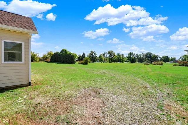 $490,000 | 10618 North 300th Street East, Morristown, IN 46161