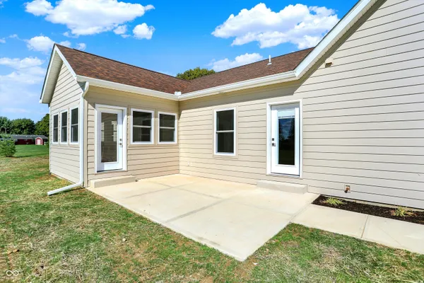 $479,900 | 10618 North 300th Street East, Morristown, IN 46161