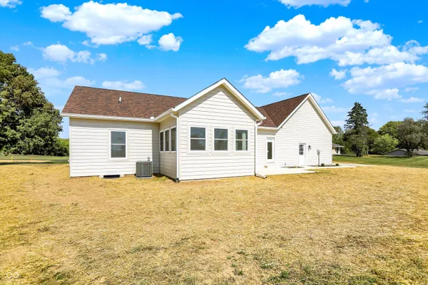 $479,900 | 10618 North 300th Street East, Morristown, IN 46161