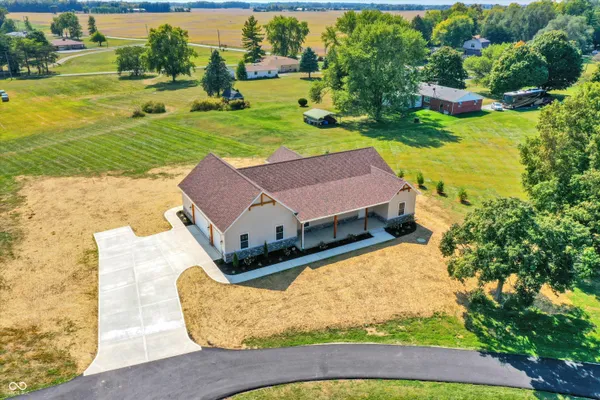 $479,900 | 10618 North 300th Street East, Morristown, IN 46161