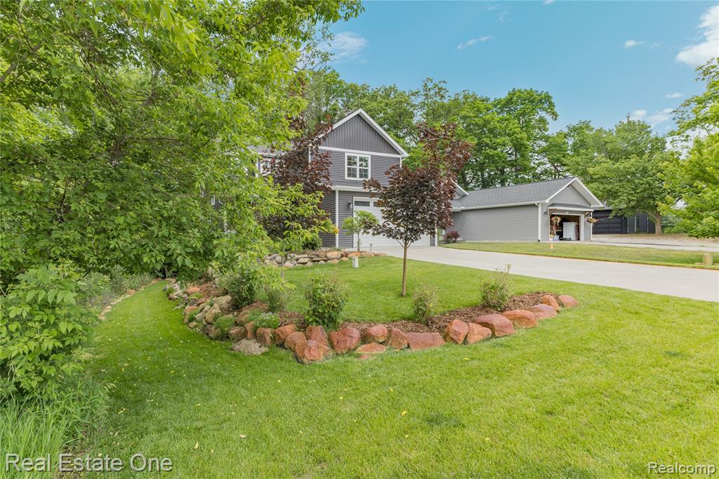 3259 Rush Lake Road Pinckney, MI 48169 - Photo 2 of 49