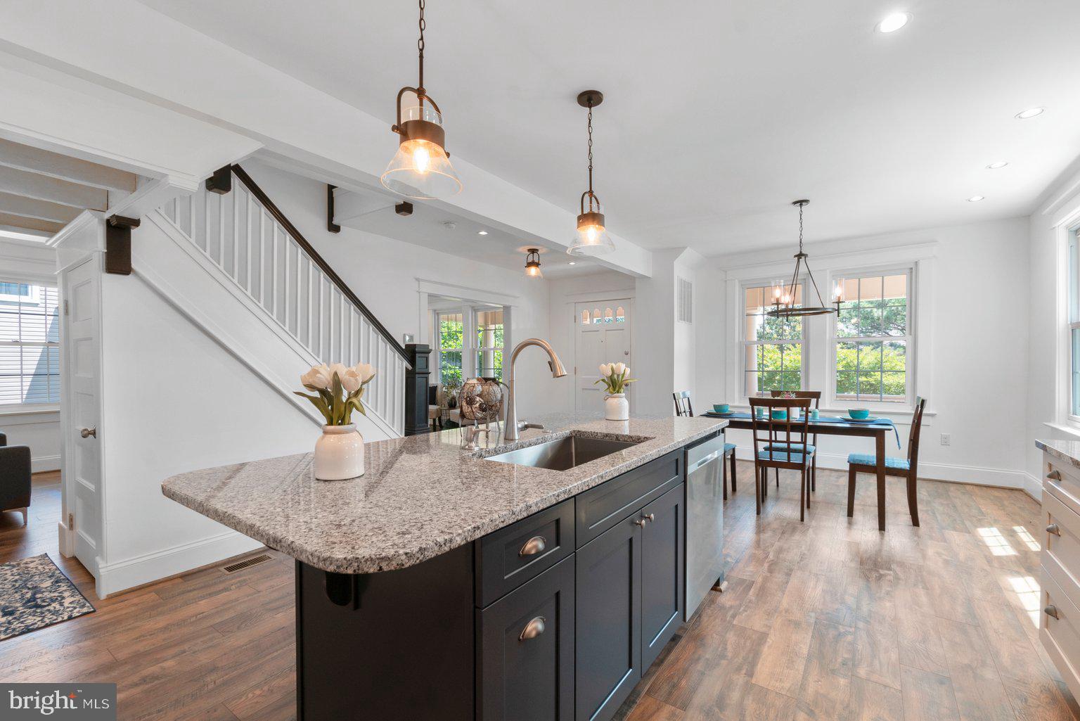 4302 Kensington Road Baltimore, MD 21229 - Photo 20 of 54