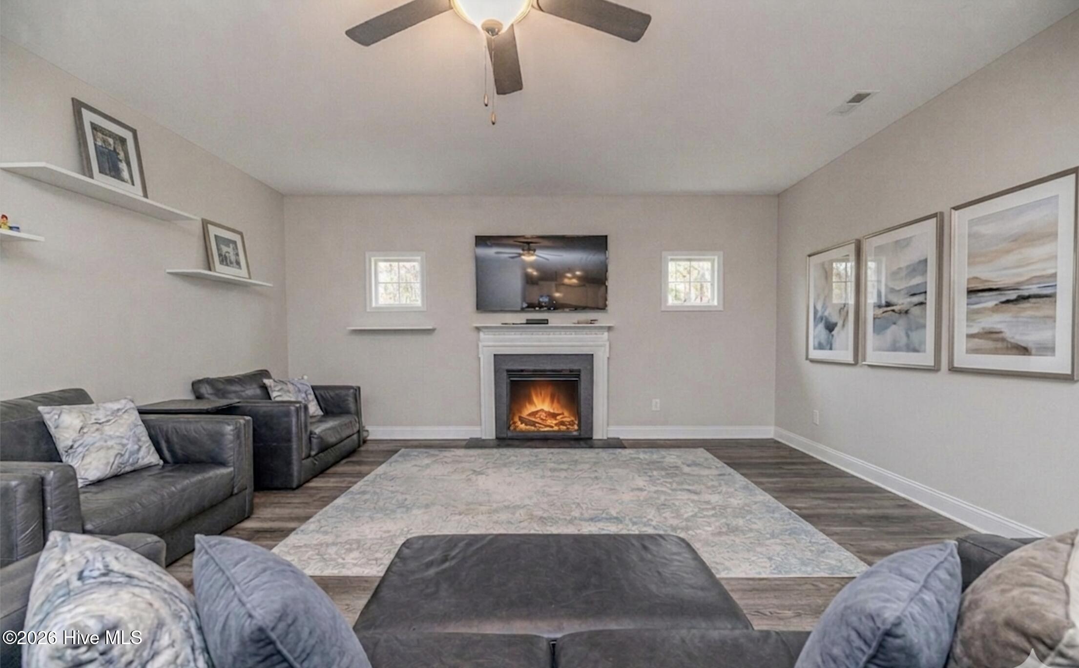 125 Love Grove Church Road West End, NC 27376 - Photo 5 of 26 Living Room