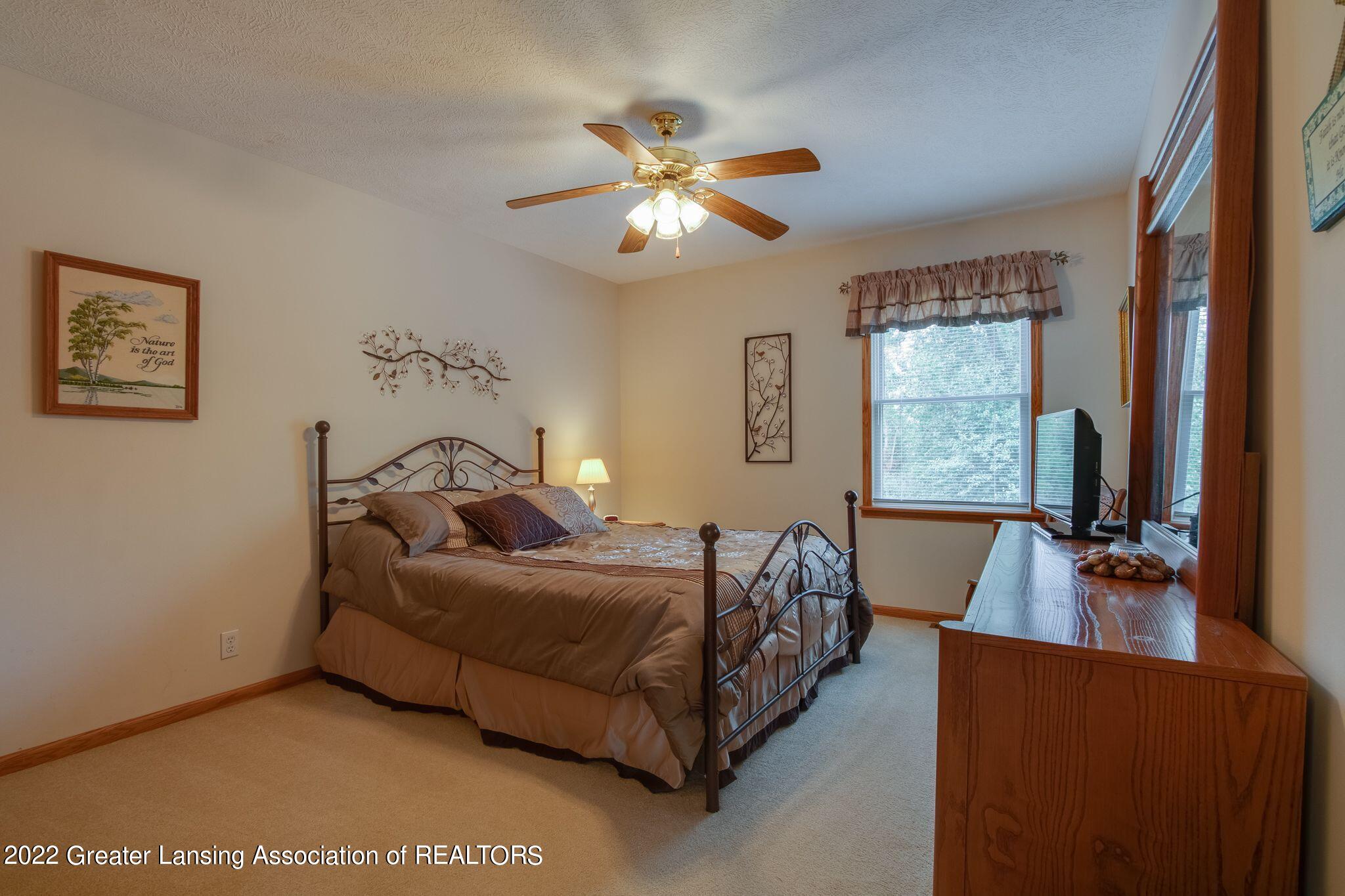 8800 Leverett Road Grand Ledge, MI 48837 - Photo 36 of 53 loCOF8vs