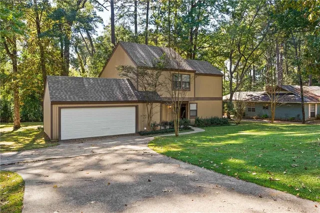 $268,000 | 138 Myrtlewood Drive, Pineville, LA 71360