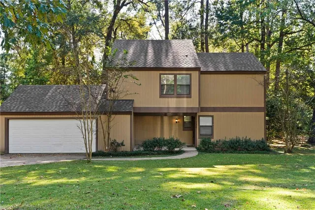 $268,000 | 138 Myrtlewood Drive, Pineville, LA 71360