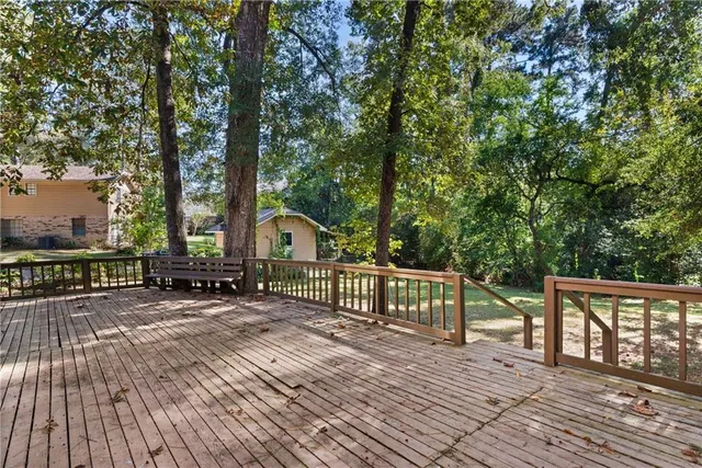 $268,000 | 138 Myrtlewood Drive, Pineville, LA 71360