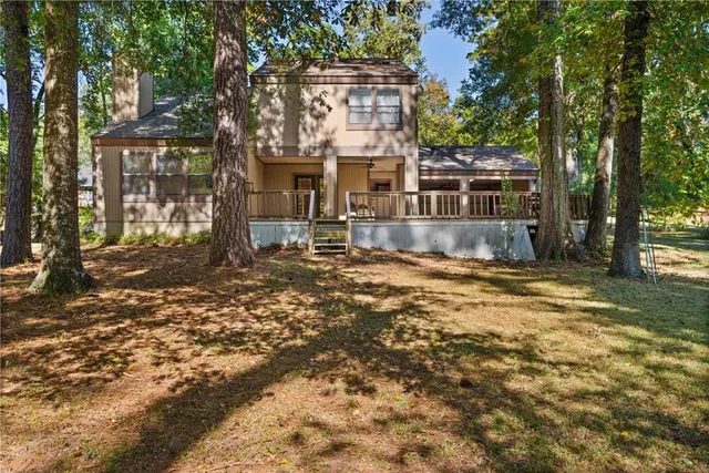 $268,000 | 138 Myrtlewood Drive, Pineville, LA 71360