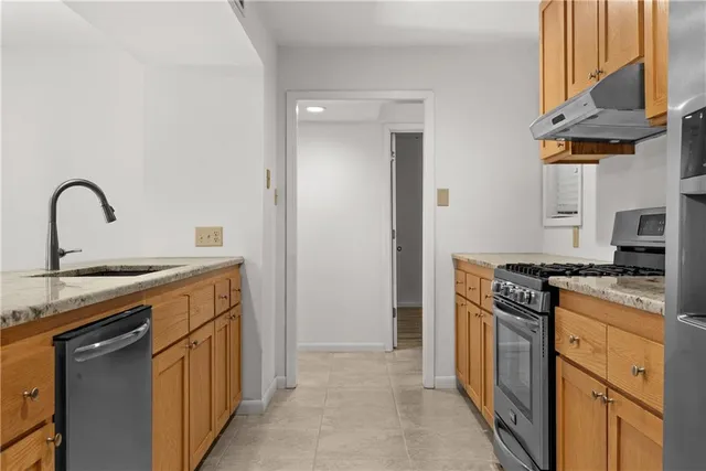 $268,000 | 138 Myrtlewood Drive, Pineville, LA 71360