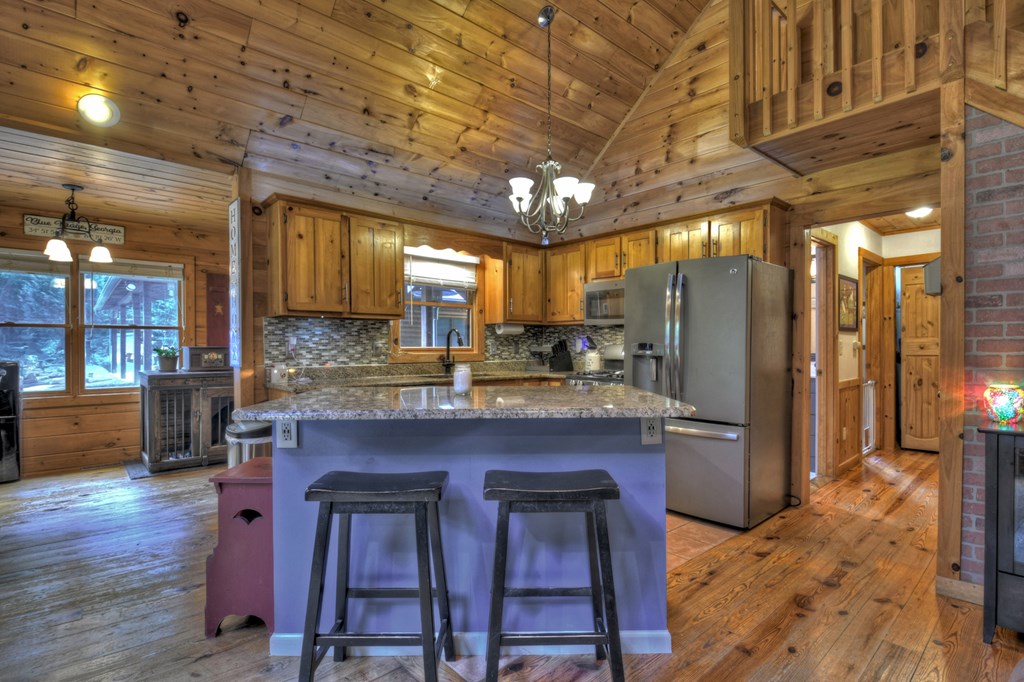 241 Dunn Mill Creek Road Blue Ridge, GA 30513 - Photo 9 of 97 Gallery Image 9