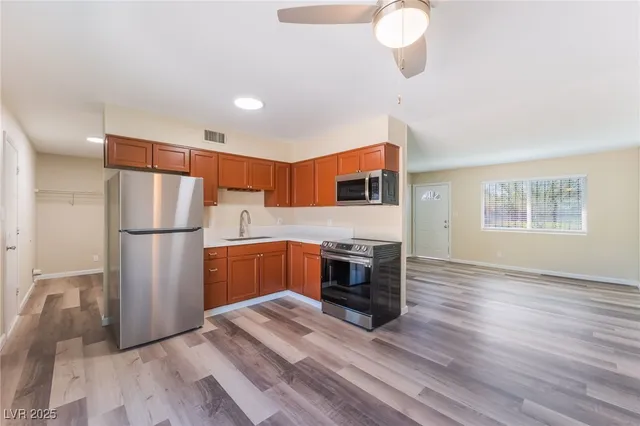 $1,795 | 700 Van Ert Avenue, North Las Vegas, NV 89030
