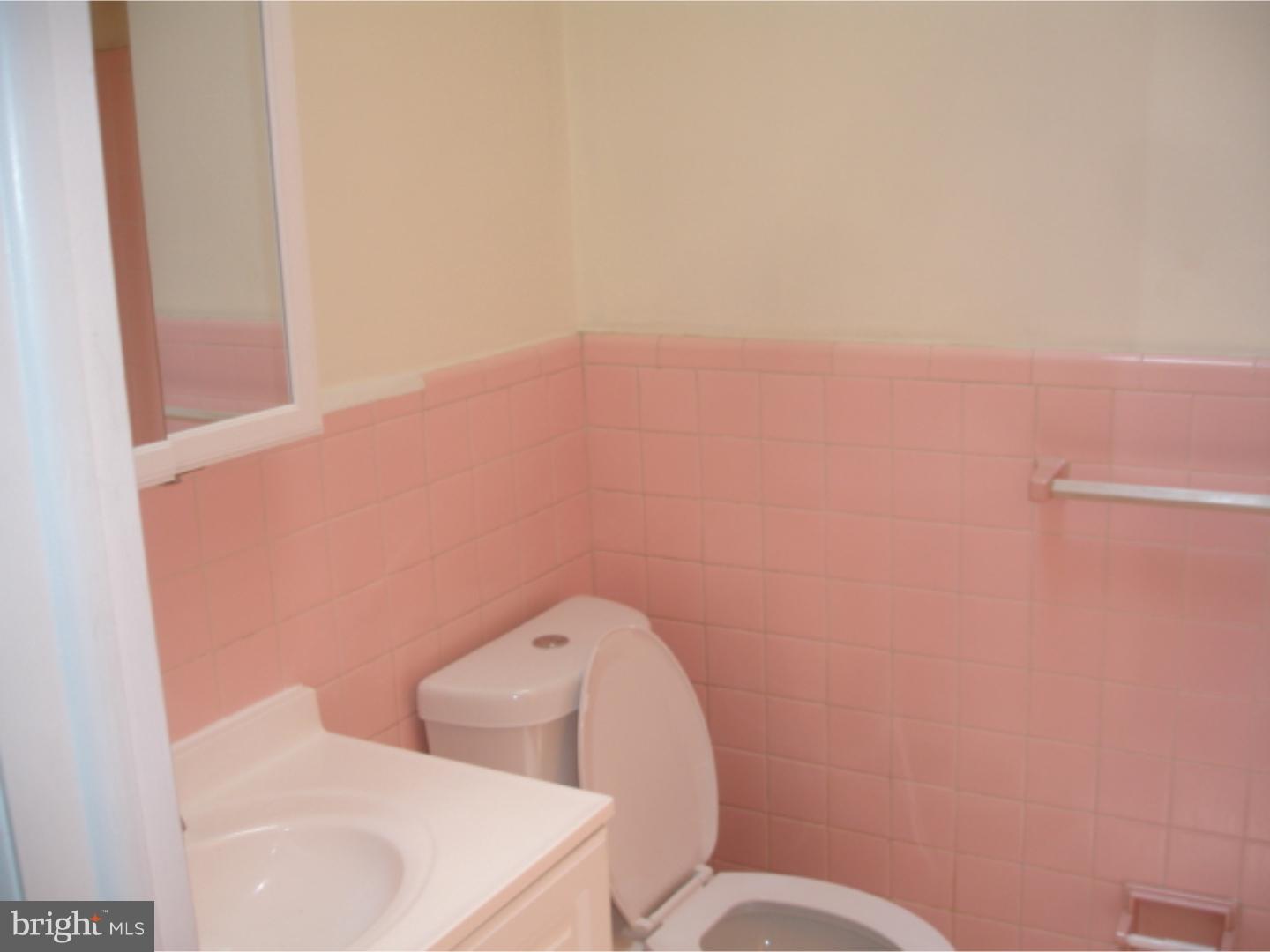 611 Wanamaker Road Jenkintown, PA 19046 - Photo 10 of 17 Bathroom
