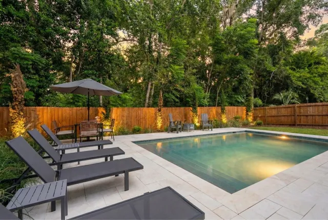 $999,922 | 2013 Forest Glen Court, Tallahassee, FL 32303