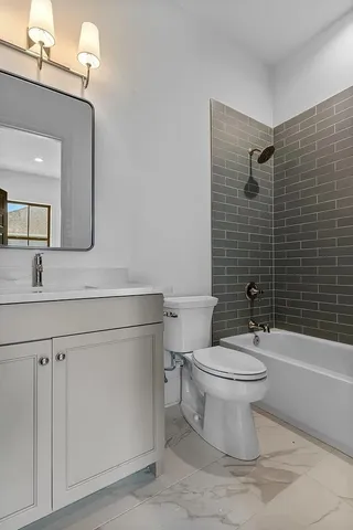 $999,922 | 2013 Forest Glen Court, Tallahassee, FL 32303