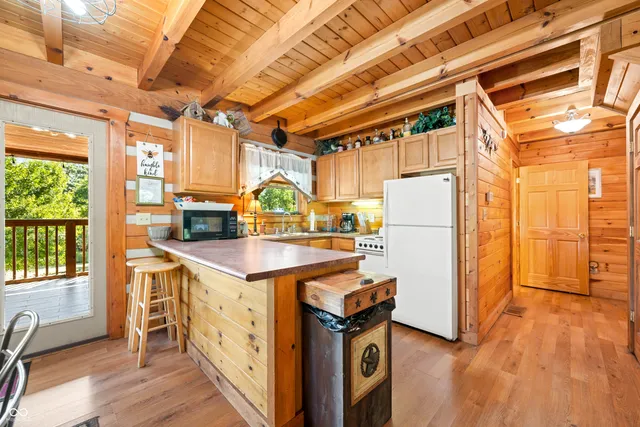 $675,000 | 9601 South Buffalo Pike, Freetown, IN 47235