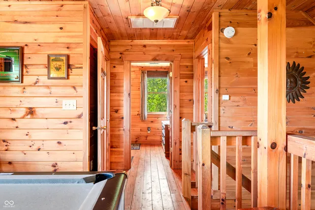 $675,000 | 9601 South Buffalo Pike, Freetown, IN 47235