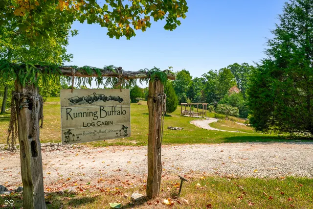 $675,000 | 9601 South Buffalo Pike, Freetown, IN 47235