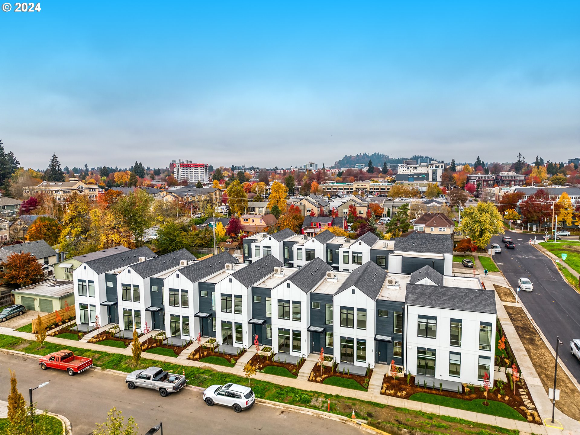 183 East 20th Ave Unit 4