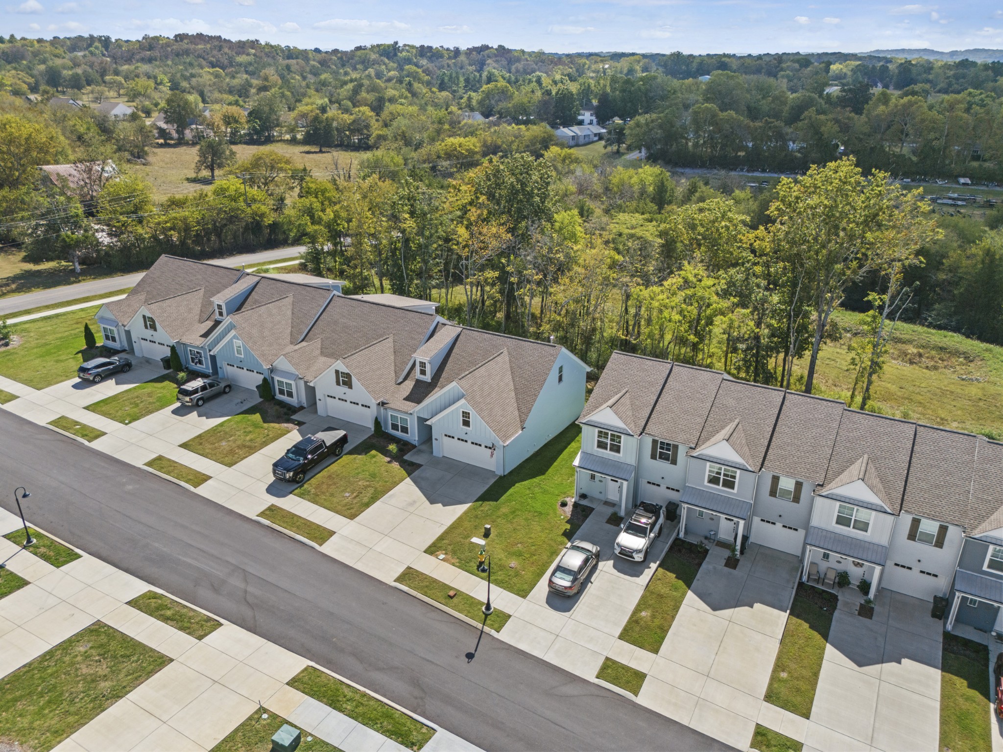 1144 Lock 4 Road, Unit J4 Gallatin, TN 37066 - Photo 41 of 50 an aerial view of house with backyard space and ocean view