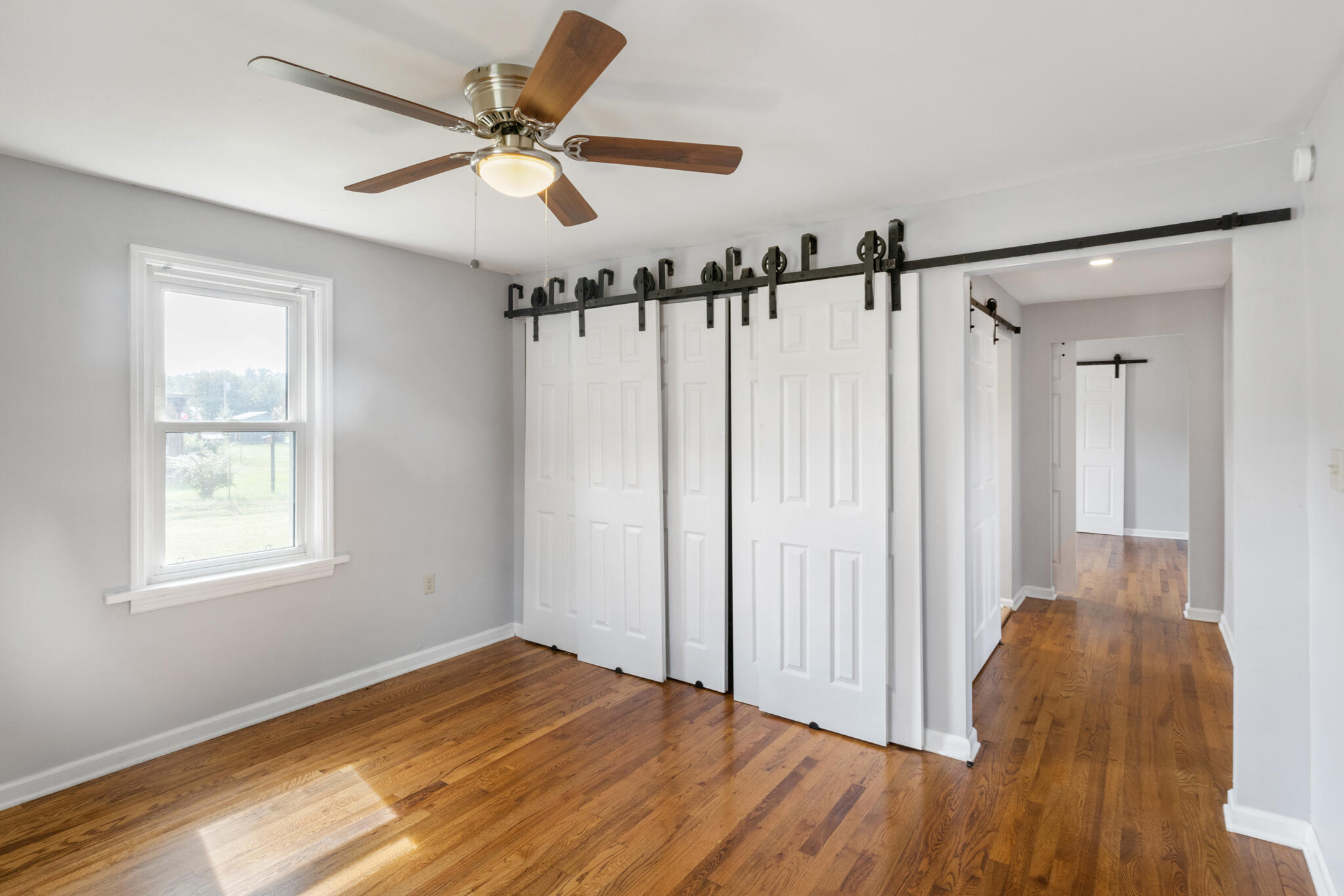121 Witcher Street Erwin, TN 37650 - Photo 27 of 38 19