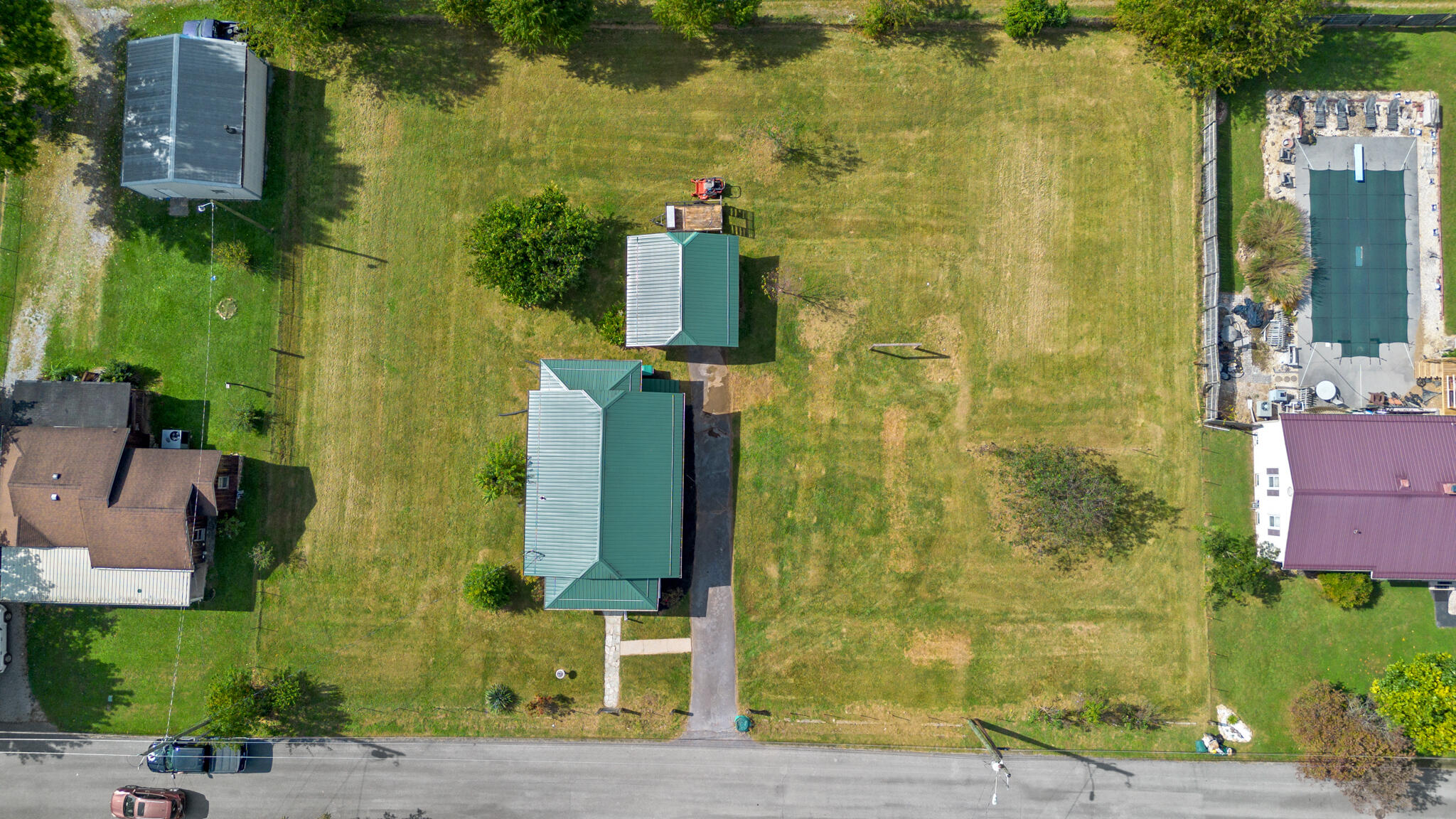 121 Witcher Street Erwin, TN 37650 - Photo 36 of 38 30