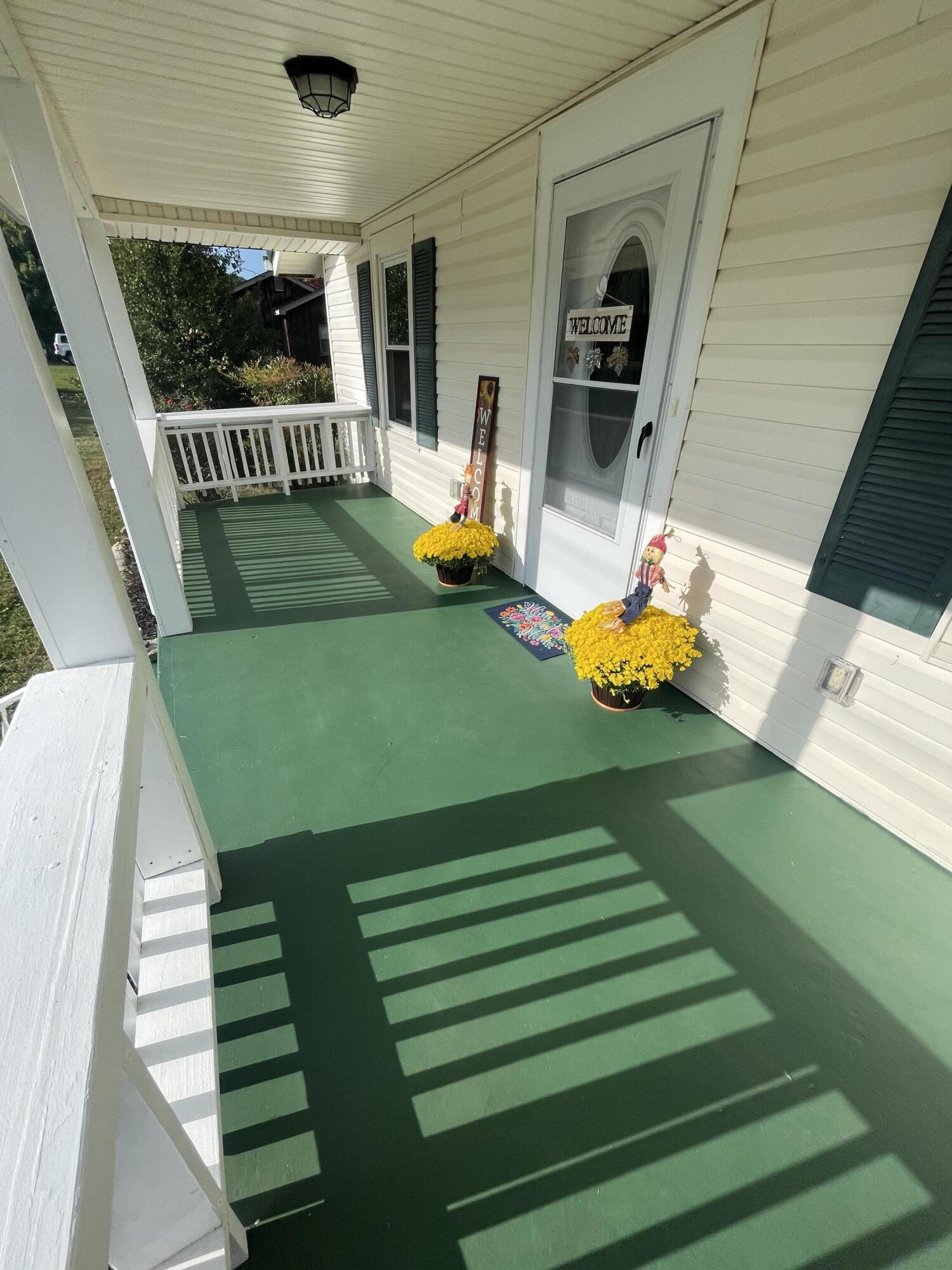 121 Witcher Street Erwin, TN 37650 - Photo 5 of 38 50F66A8A-A1D9-4686-86F5-CE6C4B54096C