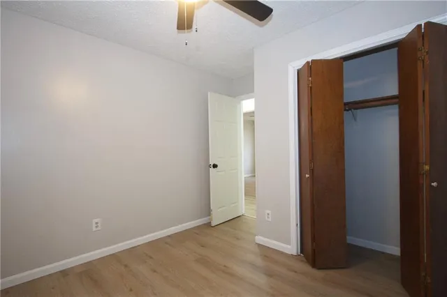 $1,525 | 948 Waverly Court, Lilburn, GA 30047