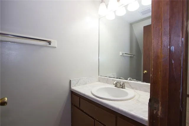 $1,525 | 948 Waverly Court, Lilburn, GA 30047