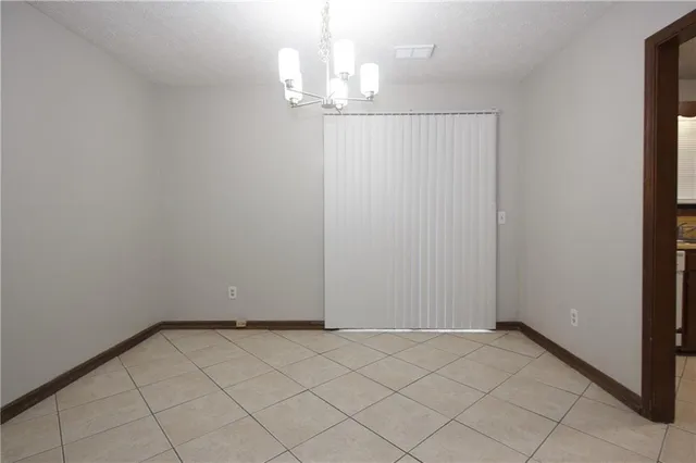 $1,450 | 948 Waverly Court, Lilburn, GA 30047