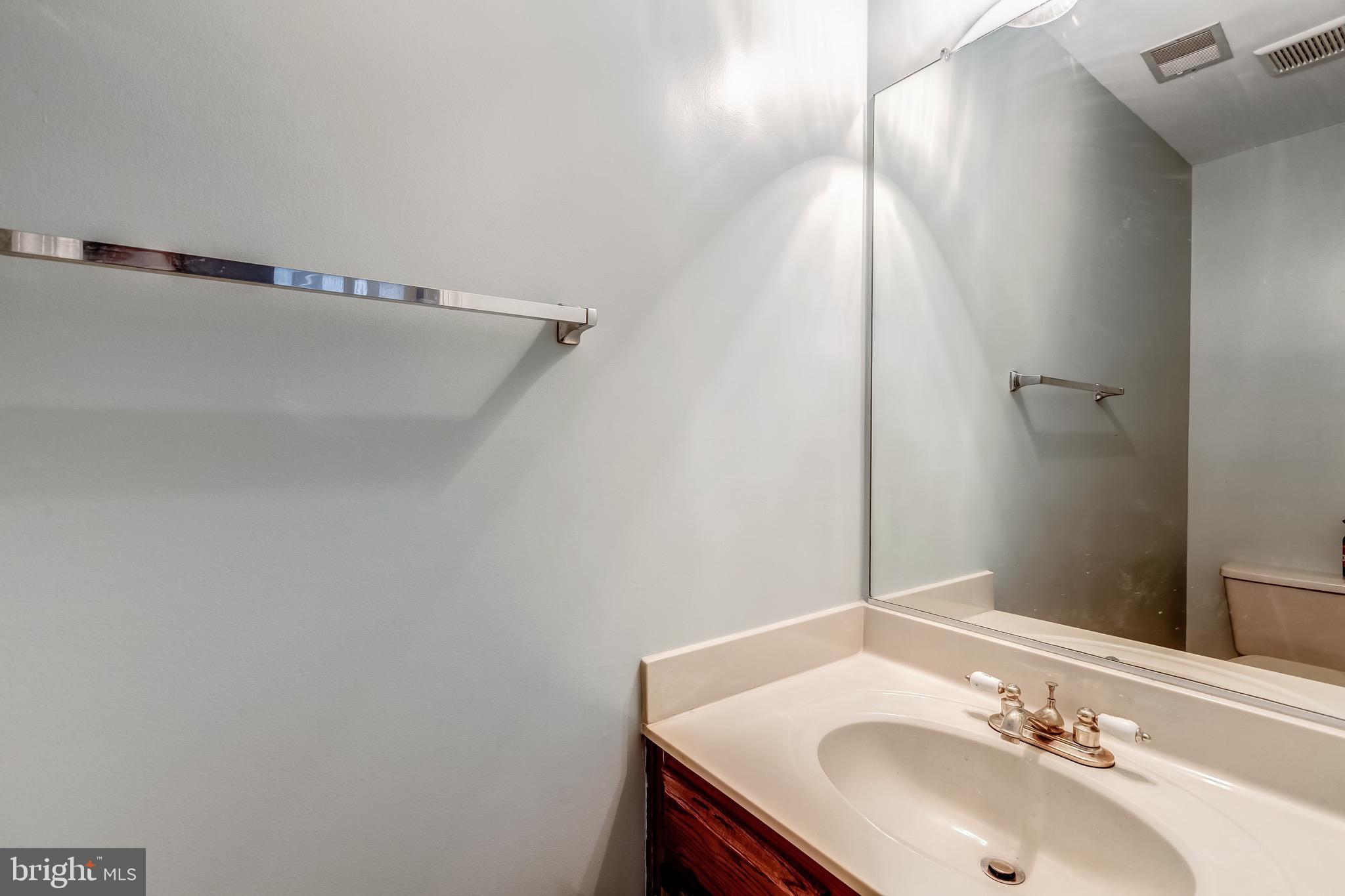 14004 Winding Ridge Lane Centreville, VA 20121 - Photo 25 of 37