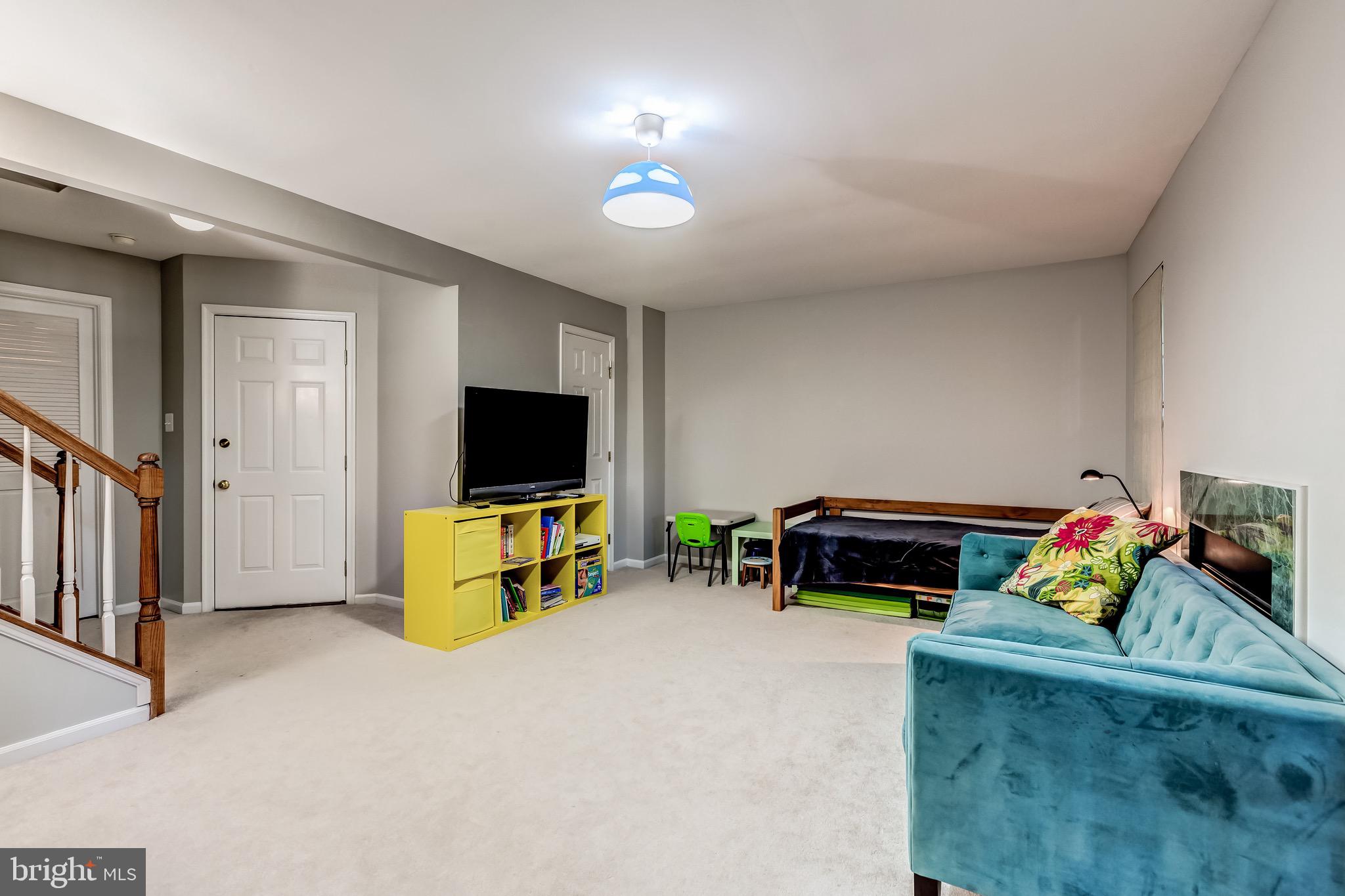 14004 Winding Ridge Lane Centreville, VA 20121 - Photo 26 of 37