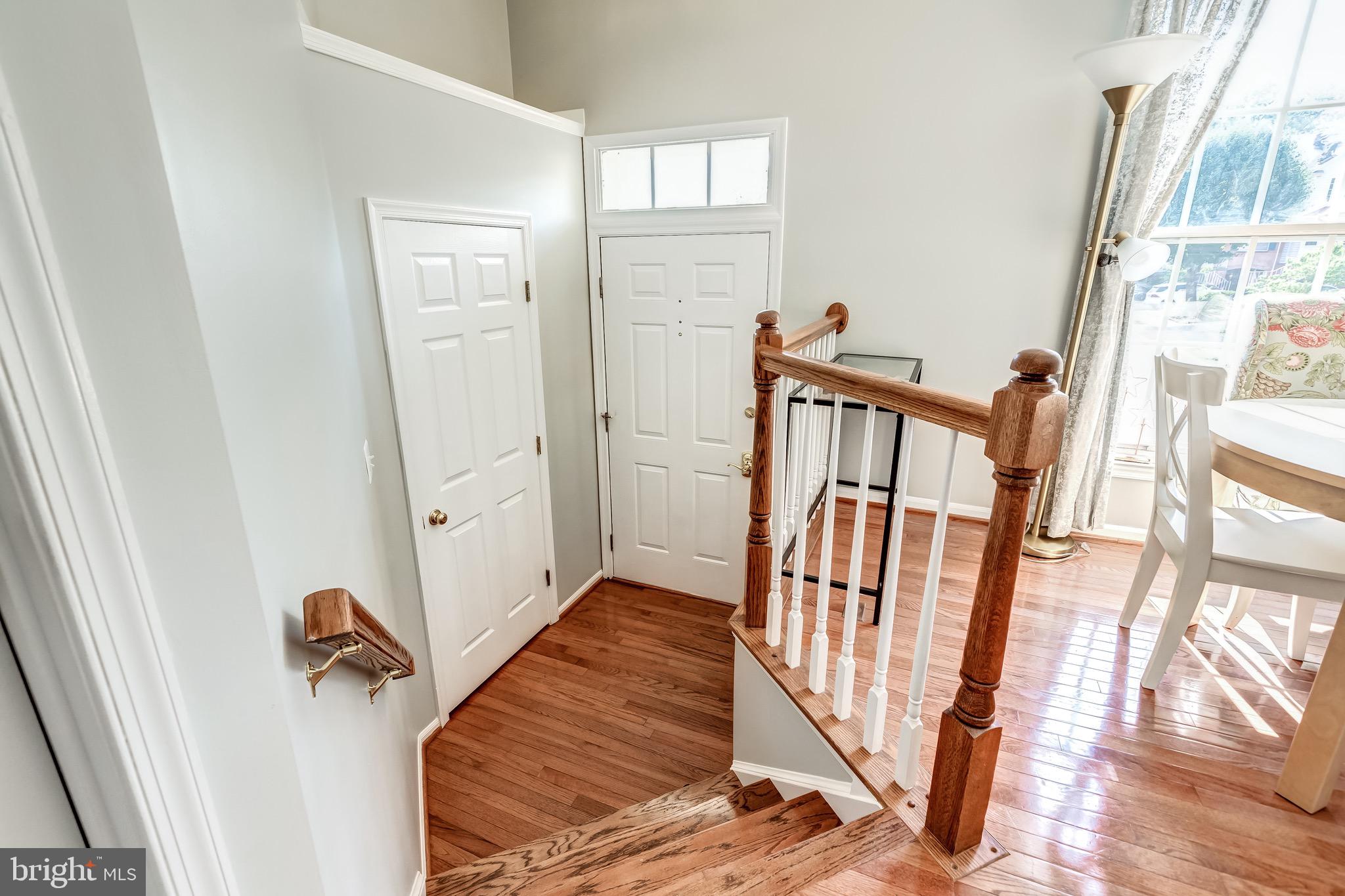14004 Winding Ridge Lane Centreville, VA 20121 - Photo 4 of 37
