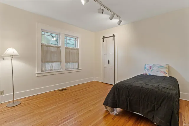 $460,000 | 212 Marquette Avenue, South Bend, IN 46617