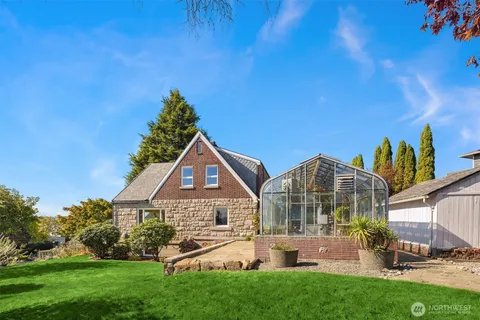 $1,899,000 | 4801 Hyada Boulevard Northeast, Tacoma, WA 98422