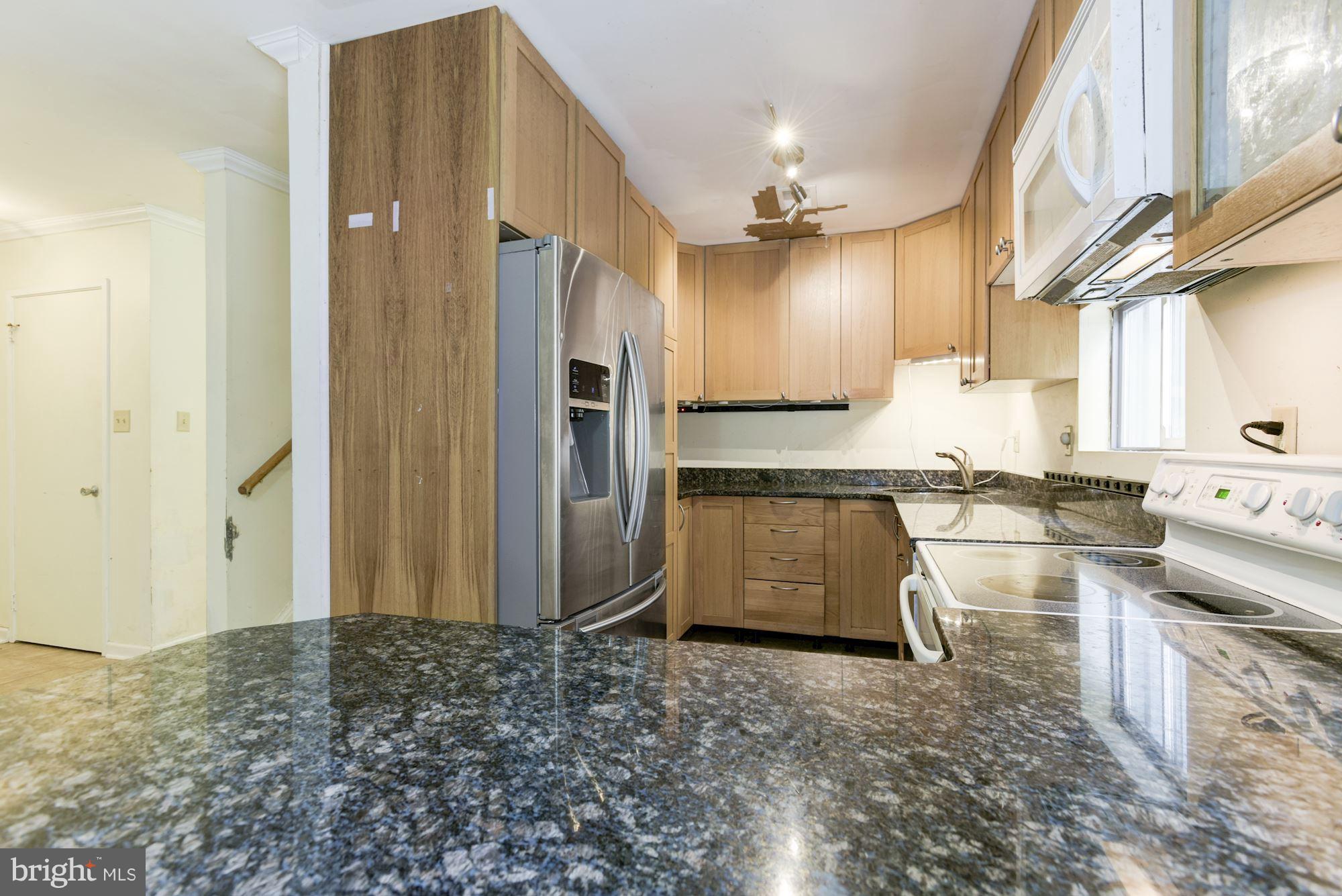 11306 Geddys Court Reston, VA 20191 - Photo 14 of 26 Kitchen