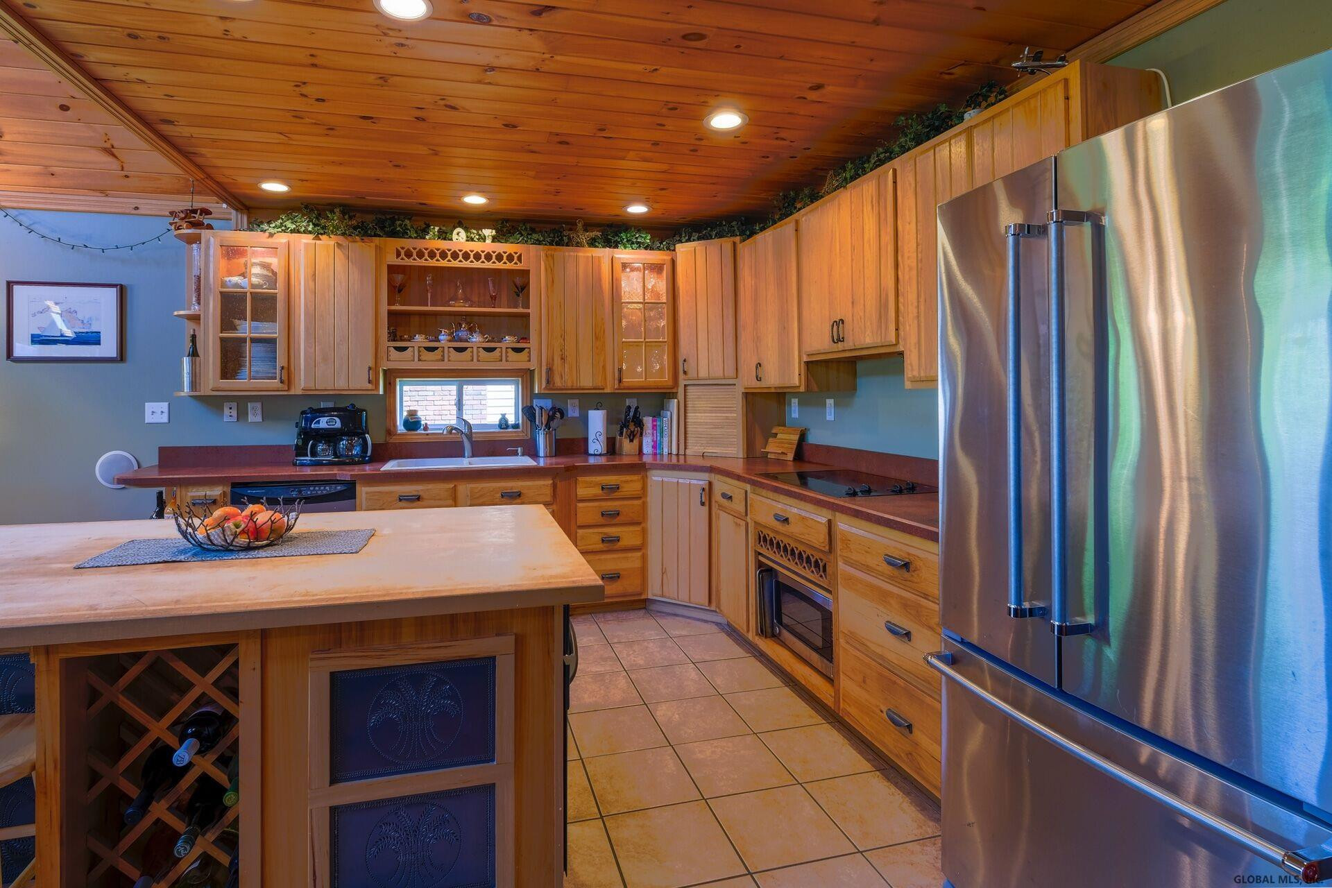 431 Lakeview Road Broadalbin, NY 12025 - Photo 9 of 46 Photo 9