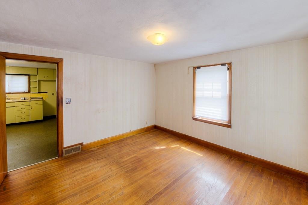 109 2nd Street Springfield, MA 01104 - Photo 18 of 37 Gallery Image 18