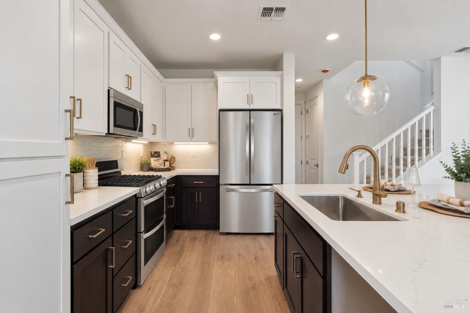 274 Everlove Court Santa Rosa, CA 95403 - Photo 4 of 11 Gallery Image 4