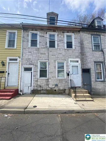 $132,000 | 318 North Lumber Street, Allentown, PA 18102
