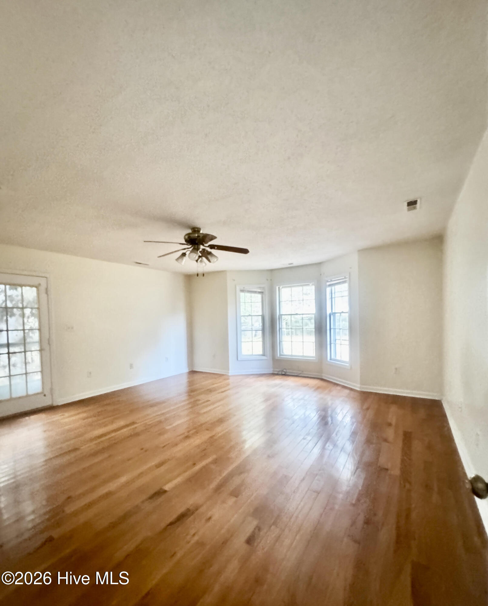 151 Raintree Circle Jacksonville, NC 28540 - Photo 18 of 36 Gallery Image 18