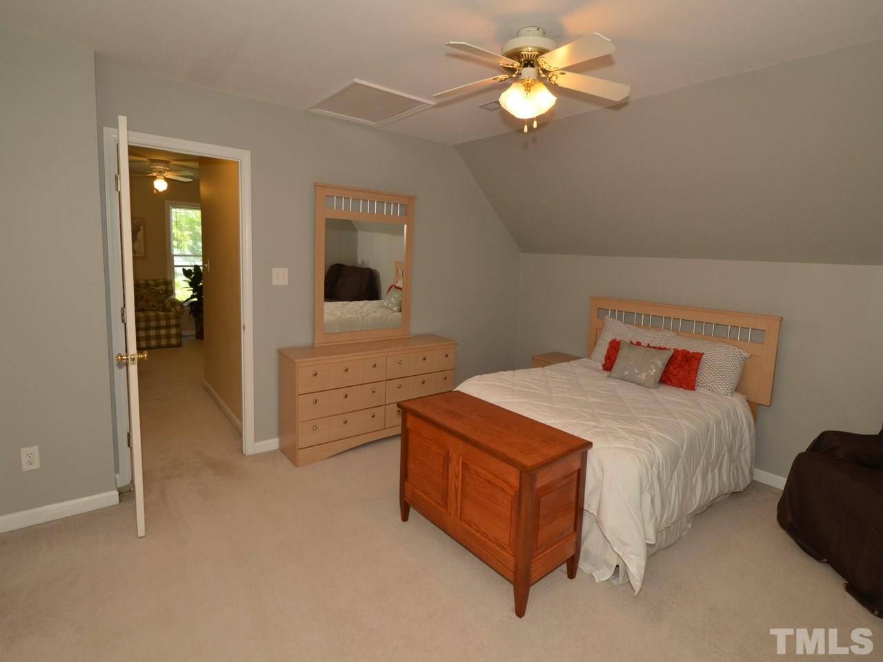 103 Kingsmill Road Cary, NC 27511 - Photo 12 of 16