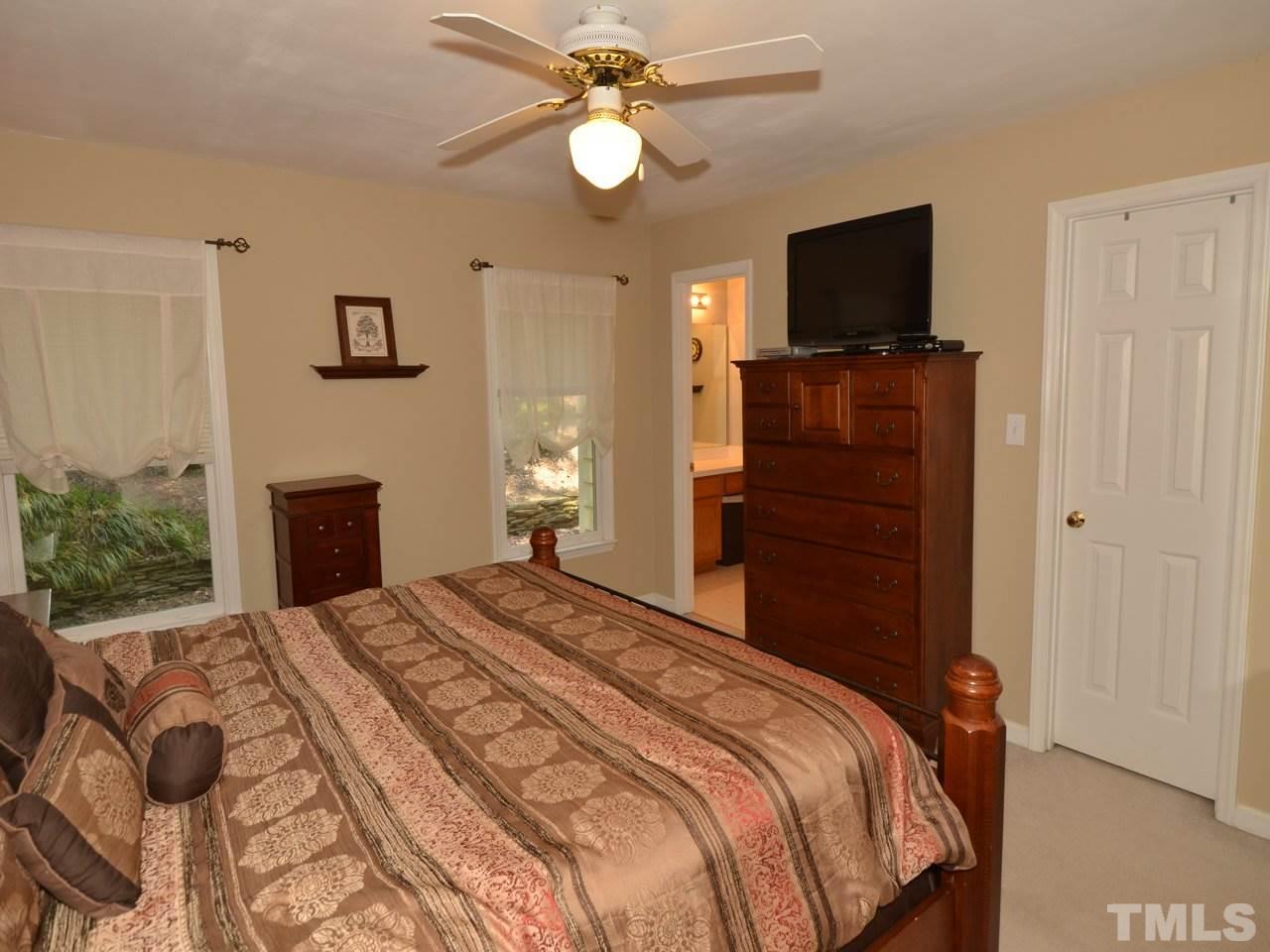 103 Kingsmill Road Cary, NC 27511 - Photo 9 of 16