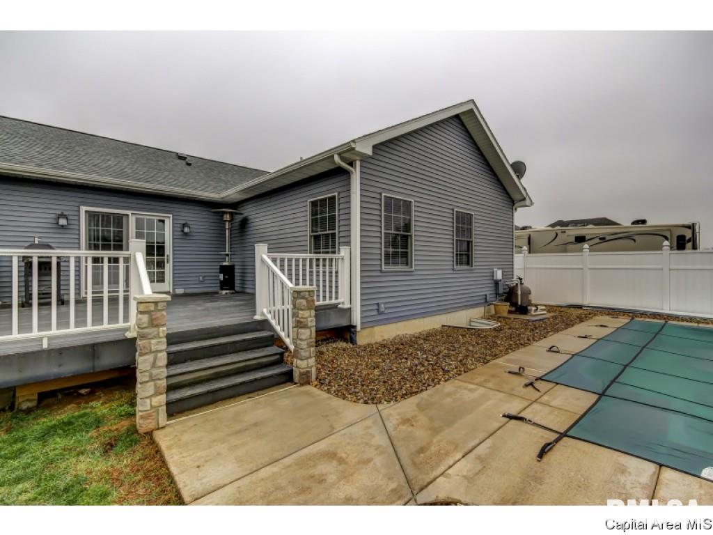 291 Bourbon Street Springfield, IL 62707 - Photo 3 of 36 Gallery Image 3