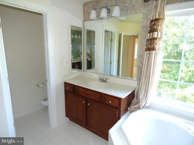 $3,900 | 42140 Black Hills Place, Aldie, VA 20105