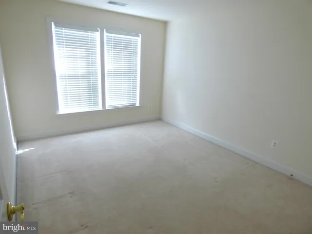 $3,900 | 42140 Black Hills Place, Aldie, VA 20105