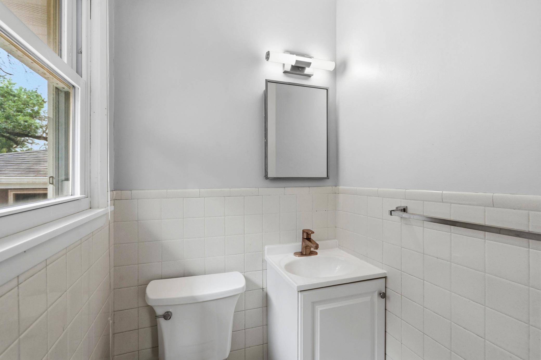 10500 Vessey Road Bloomington, MN 55437 - Photo 19 of 45 Gallery Image 19