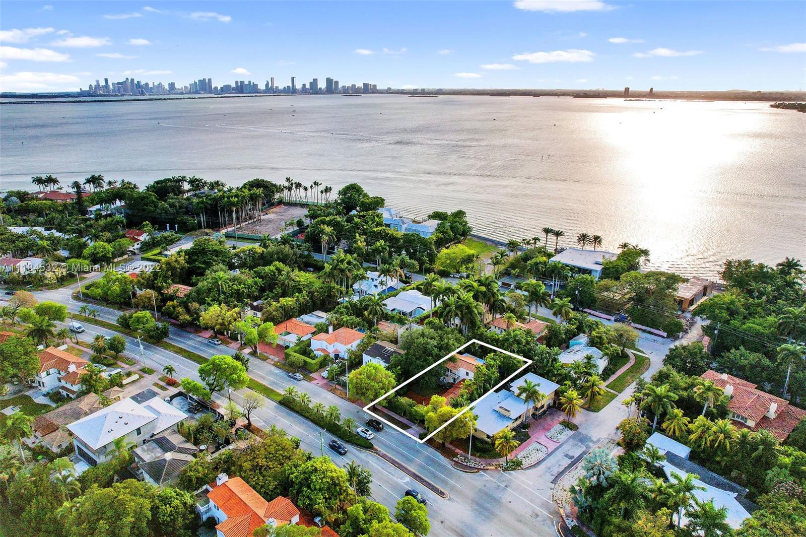 5842 Alton Road Miami Beach, FL 33140 - Photo 31 of 36 a view of a city